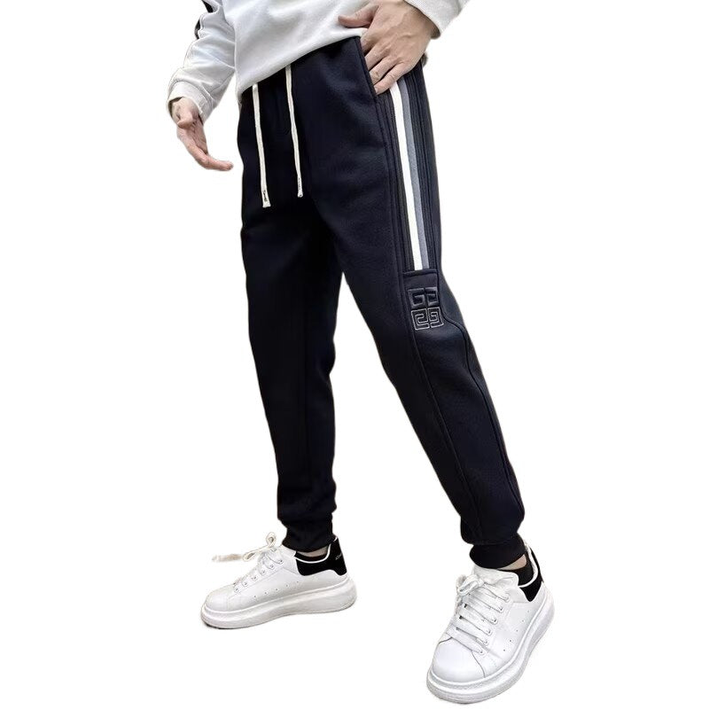 Men's sporty jogging pants with pockets Mune Fashion