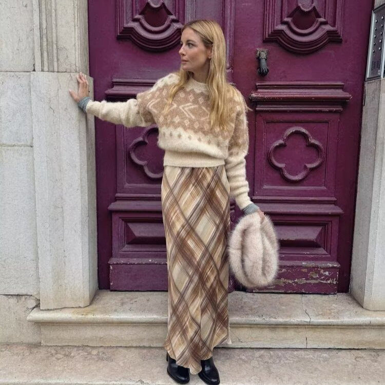 Women's Fluffy Knitted Sweater with Norwegian Pattern and Boxy Fit Mune Fashion