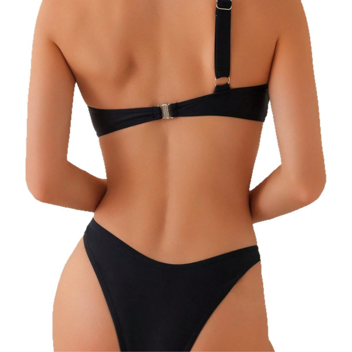 Women's asymmetrical bikini set with decorative detail Mune Fashion