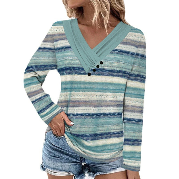 Women's Ribbed V-Neck Sweater with Gradient, Decorative Buttons and Relaxed Fit Mune Fashion