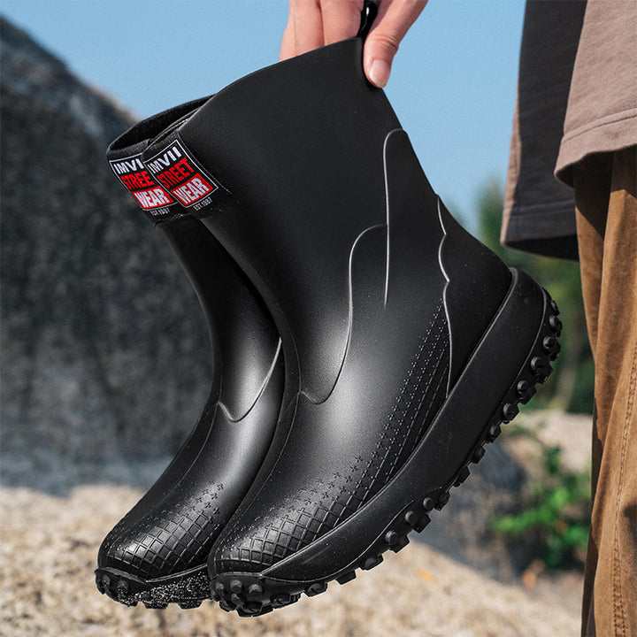 Unisex Waterproof Short-Shaft Outdoor Rubber Boots with Profiled Studded Outsole Mune Fashion