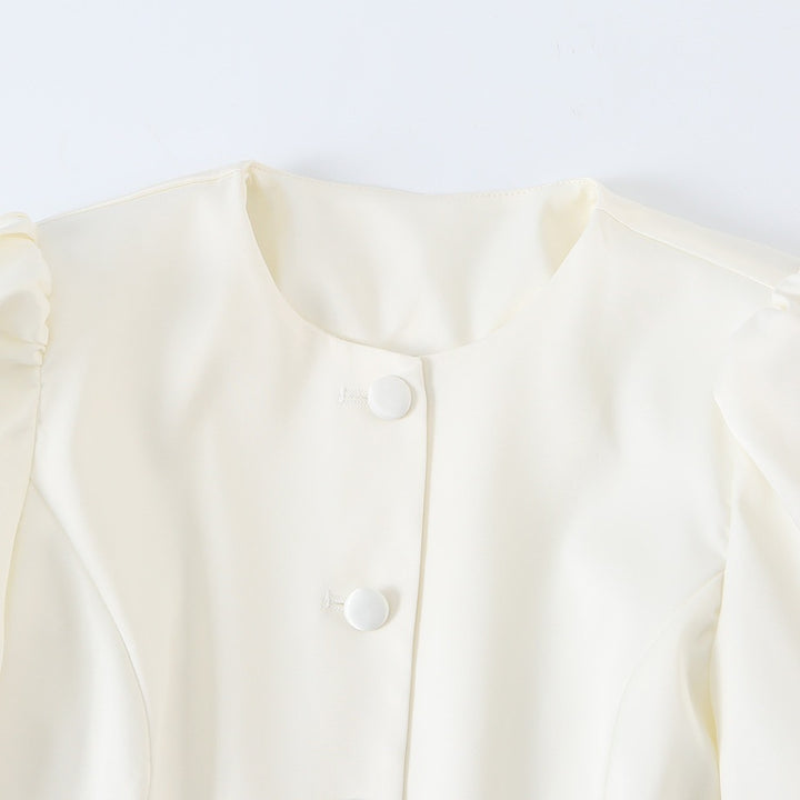 Women's Tailored Short Blazer with Puff Sleeves and Covered Buttons Mune Fashion