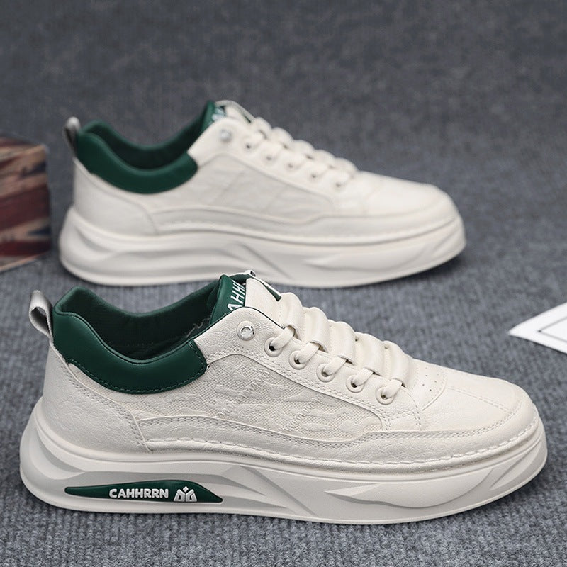 Unisex minimalist platform sneaker made of textured synthetic leather with padded heel collar and sculpted outsole Mune Fashion