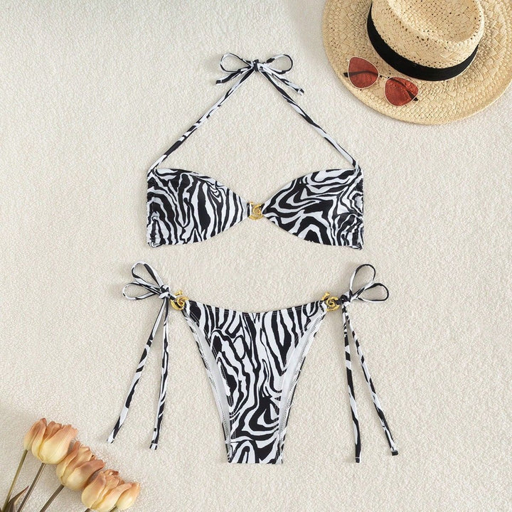 Women's triangle bikini with floral design and adjustable straps Mune Fashion