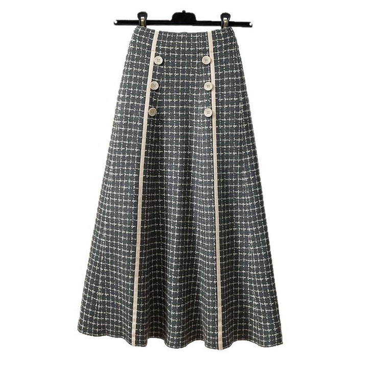 Ladies elegant and flowing maxi skirt with button details Mune Fashion