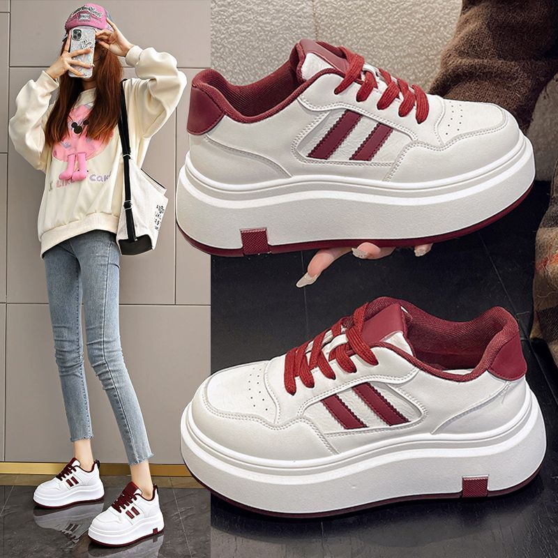 Women's Platform Sneakers with Enhanced Cushioning and Sporty Design Mune Fashion
