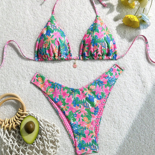 Women's Triangle Bikini with Floral Design Mune Fashion