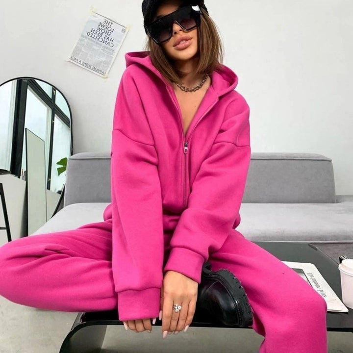 Women's soft zip-up hoodie and tailored comfort jogging pants set with inner fleece Mune Fashion