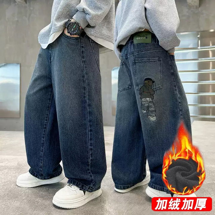 Unisex wide denim pants with unique appliqués Mune Fashion