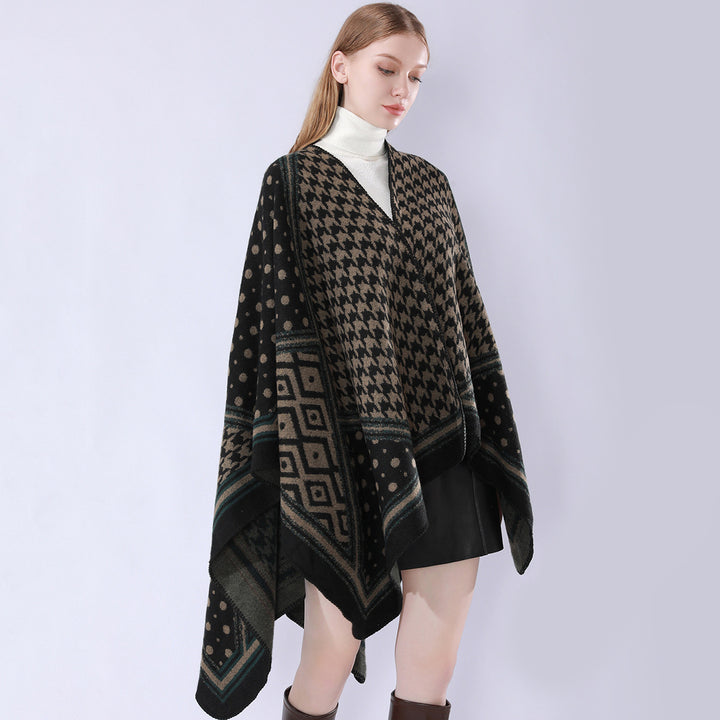Women's Coarse Woven Cape Wrap with Houndstooth and Border Pattern Mune Fashion