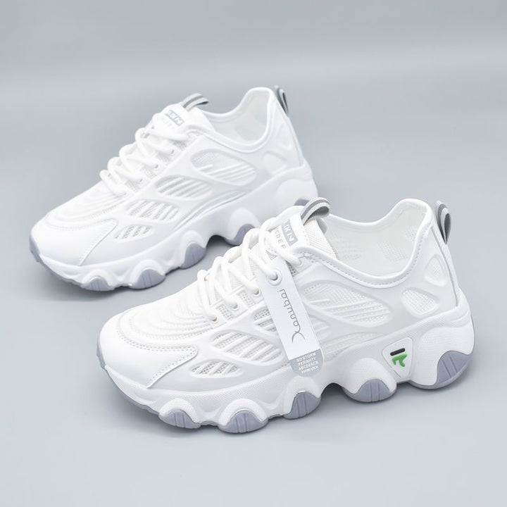 Women's sporty sneakers with innovative cushioning system and breathable upper material structure Mune Fashion