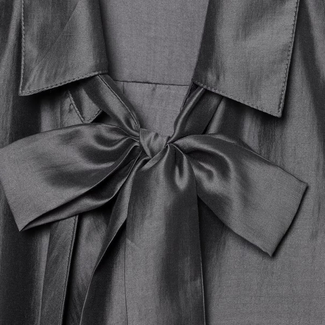 Women's Oversize Silk-Look Blouse with Slip Collar and Asymmetrical Hem