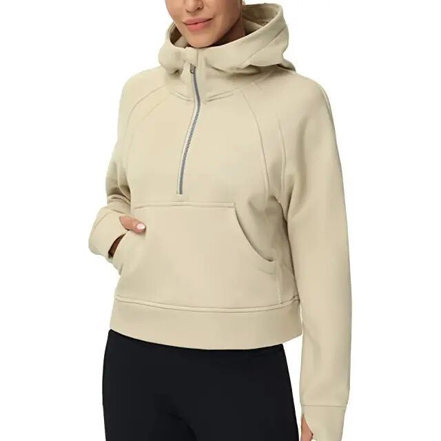 Women's short cut hoodie with half zipper and kangaroo pocket Mune Fashion