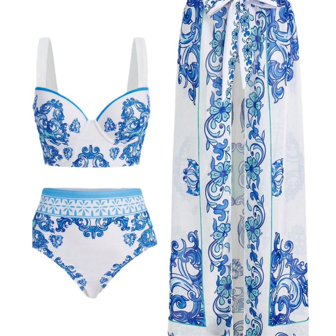 Women's Bikini Set with Elegant Pareo Mune Fashion