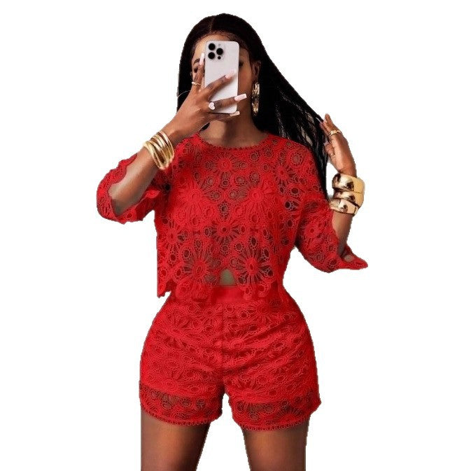 Women's crocheted two-piece set with crop top and high-waisted shorts Mune Fashion