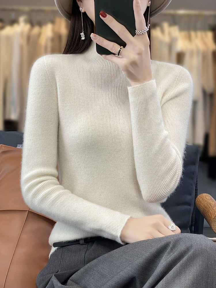Women's Slim Fine Knit Mock Neck Sweater made of fine Angora Blend Mune Fashion