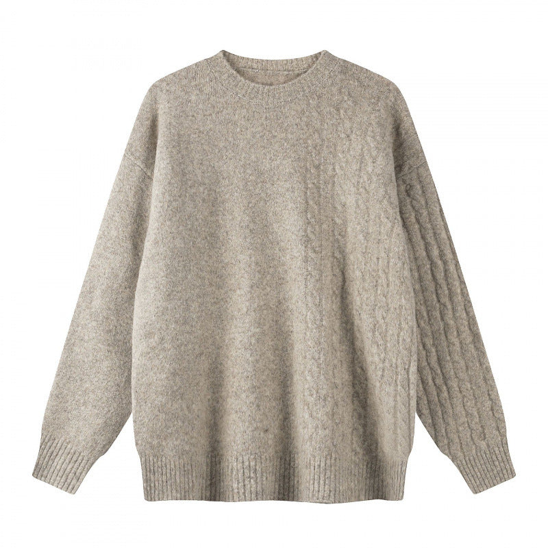 Unisex Oversize Fine-knit sweater with cable pattern detail and round neckline Mune Fashion