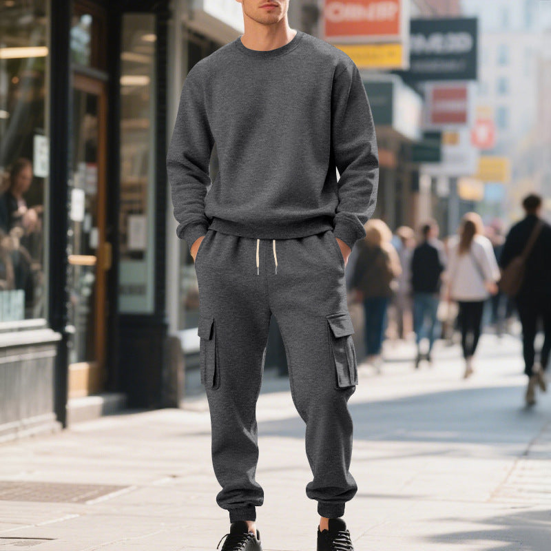 Men's utilitarian cargo jogging pants with large flap and zip pockets, elastic drawstring waistband, and ribbed leg cuffs Mune Fashion