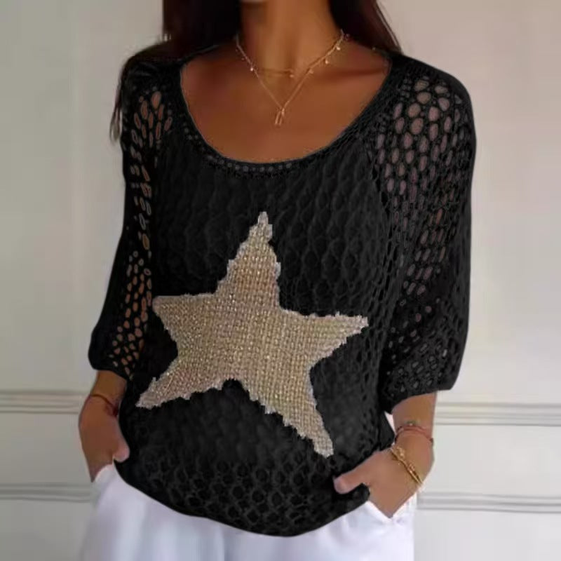 Women's oversized crocheted pullover with star appliqué and 3/4 sleeves Mune Fashion