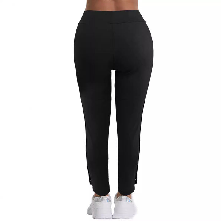 Women's High-Waist Cargo-Leggings with Snap Button Detail and Slim Leg Mune Fashion