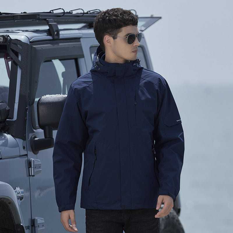 Ladies' technical rain and leisure jacket with adjustable hood and multiple pockets Mune Fashion
