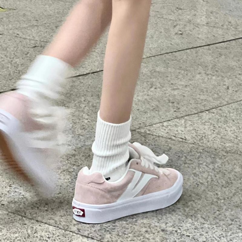 Women’s sneaker with high comfort and fashionable design Mune Fashion