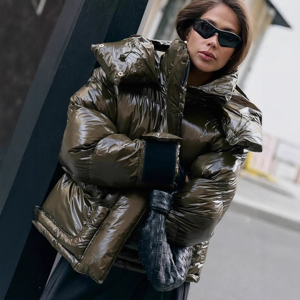 Women's padded short jacket with high-gloss finish, oversized cut, and hood Mune Fashion