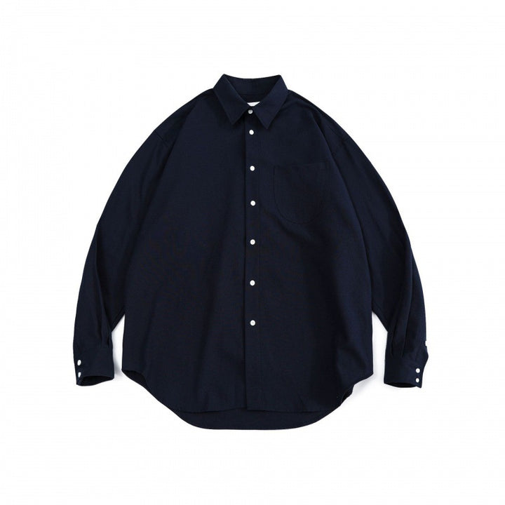 Unisex Oversize Shirt made of fine Oxford cotton fabric with chest pocket and rounded hem Mune Fashion