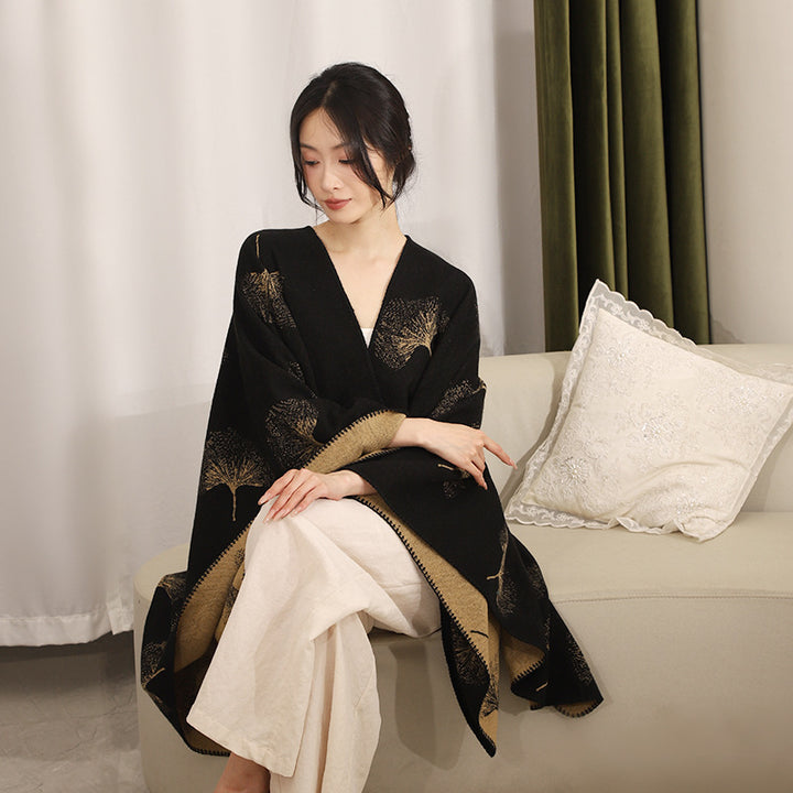 Women's oversized wrap cape made of jacquard knitted wool blend with dandelion pattern Mune Fashion