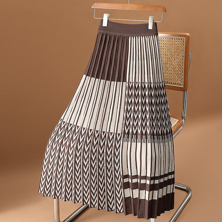 Women's Pleated High-Waisted Skirt with Graphic Pattern Mune Fashion