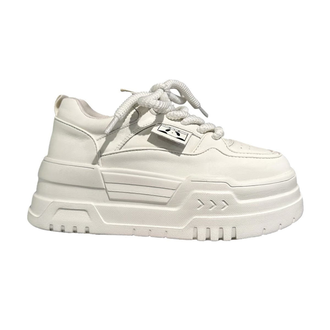 Women's Chunky Sneakers with Innovative Cushioning System and Breathable Surface Mune Fashion