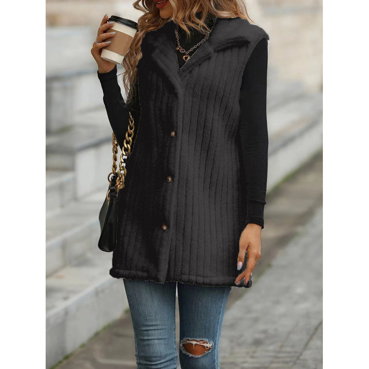 Women's sleeveless quilted vest with teddy lining, shirt collar, and button placket Mune Fashion