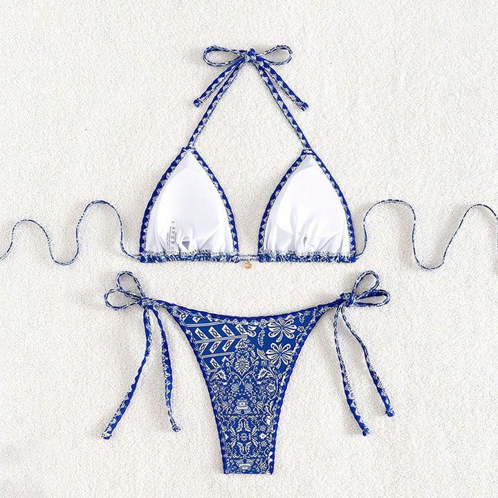Women Triangle Bikini Set with Playful Tie Design Mune Fashion