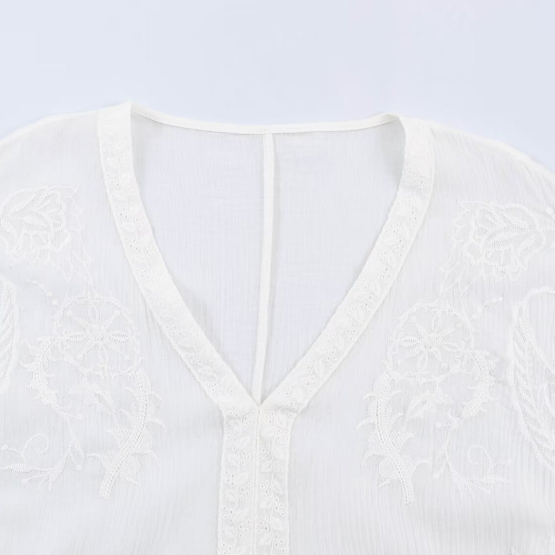 Women's Embroidered Kaftan Top with V-Neck and Wide Batwing Sleeves Mune Fashion