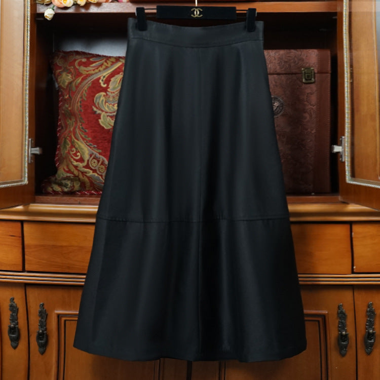 Ladies Elegant, Swinging Leather Skirt Mune Fashion