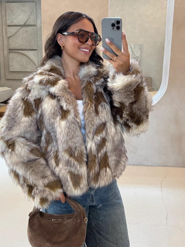 Women's Boxy Short Jacket made of Woven Fur with Natural Fur Look and Wide Shawl Collar Mune Fashion