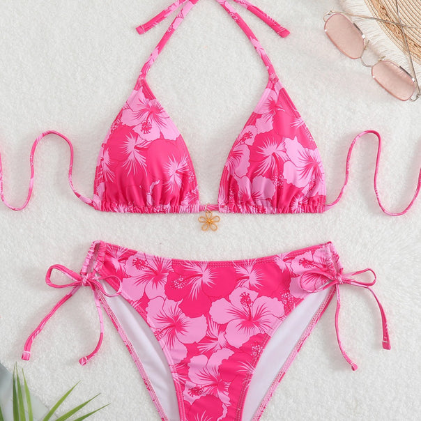Women's triangle bikini with playful floral details Mune Fashion