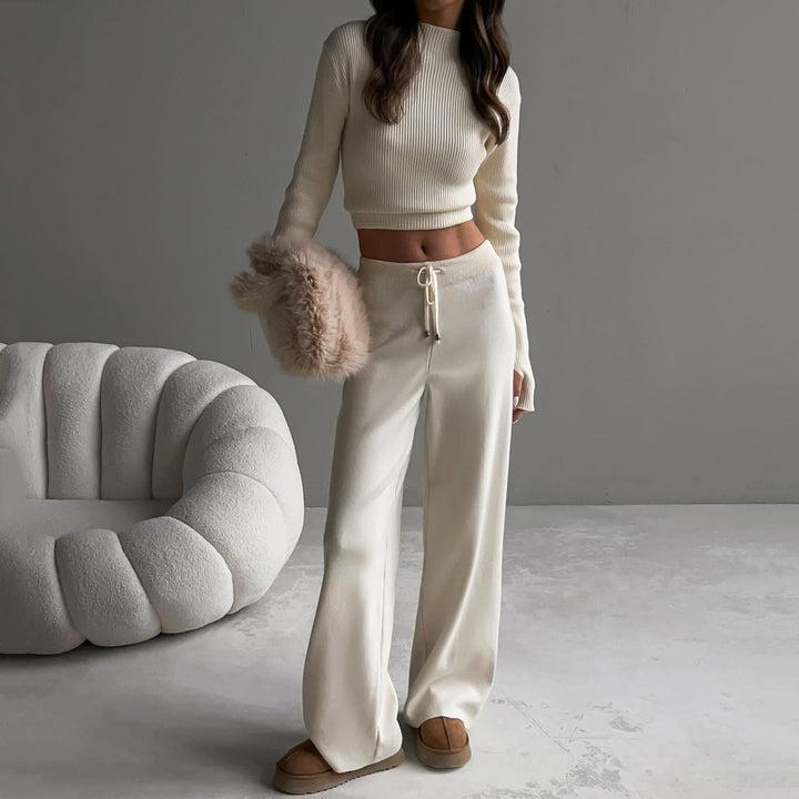 Women's Ribbed Cropped Loungewear Set with High-Waisted Drawstring Pants Mune Fashion