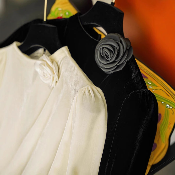 Women Elegant Blouse with Ruffle Detail Mune Fashion