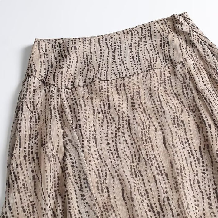 Women Flowing Midi Skirt with Pleat Effect and Subtle Polka Dot Print Mune Fashion