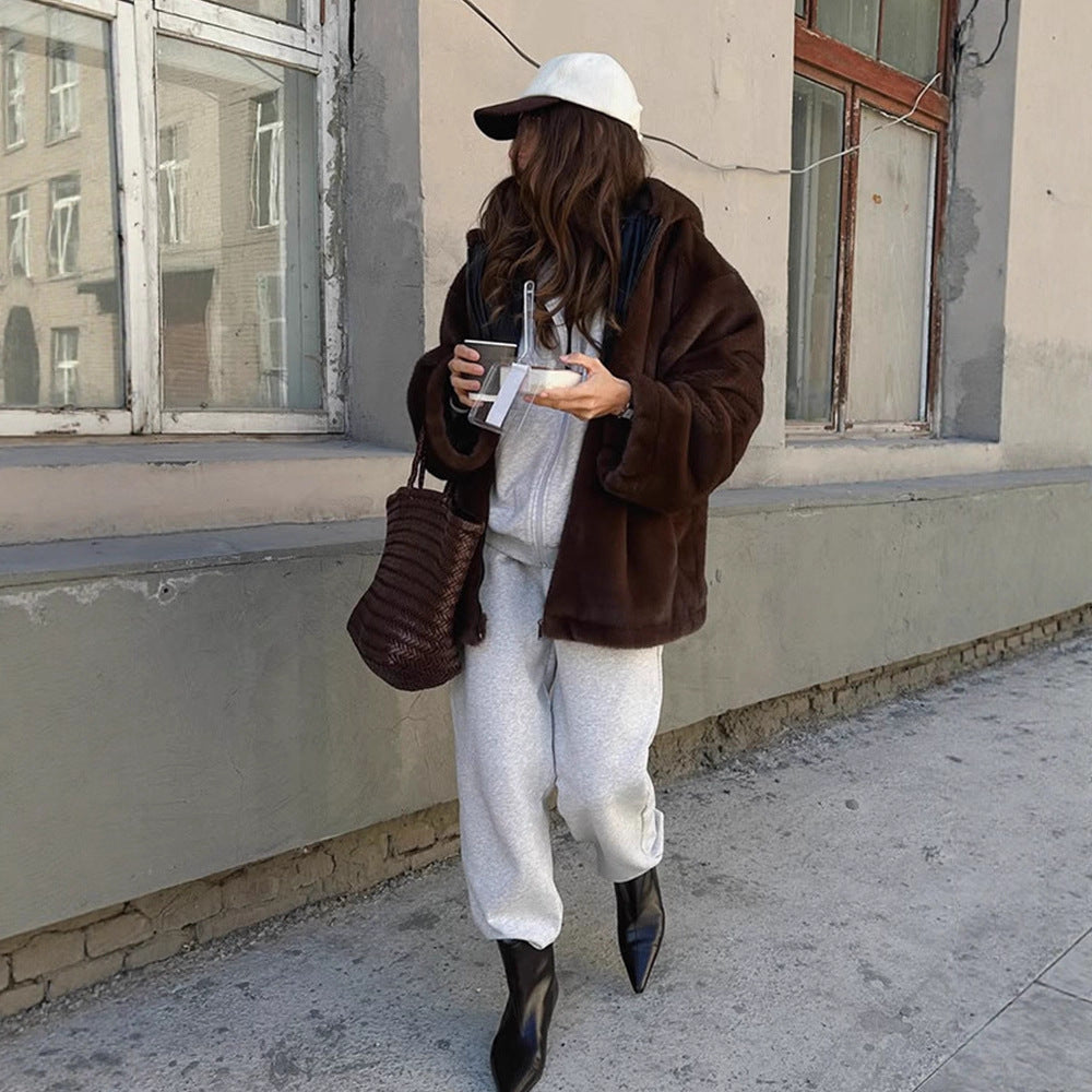 Women's Boxy Short Coat made of vegan Faux Fur with hood, concealed zipper & casual silhouette Mune Fashion