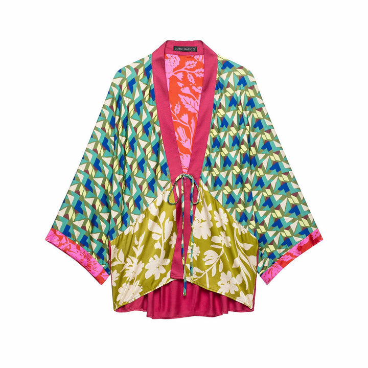 Women's Patterned Silk Kimono with Ties and Wide Batwing Sleeves Mune Fashion