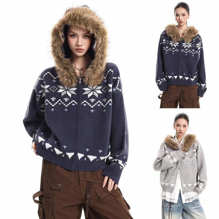 Women's hoodie sweatshirt with faux fur collar and Norwegian pattern Mune Fashion