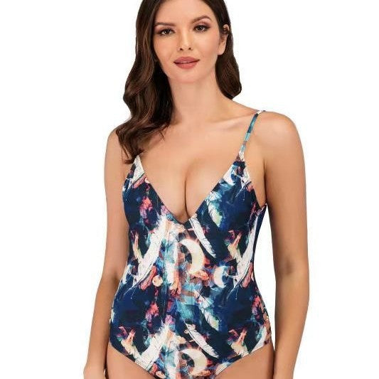 Women's Sporty One-Piece Swimsuit made of high-quality material Mune Fashion