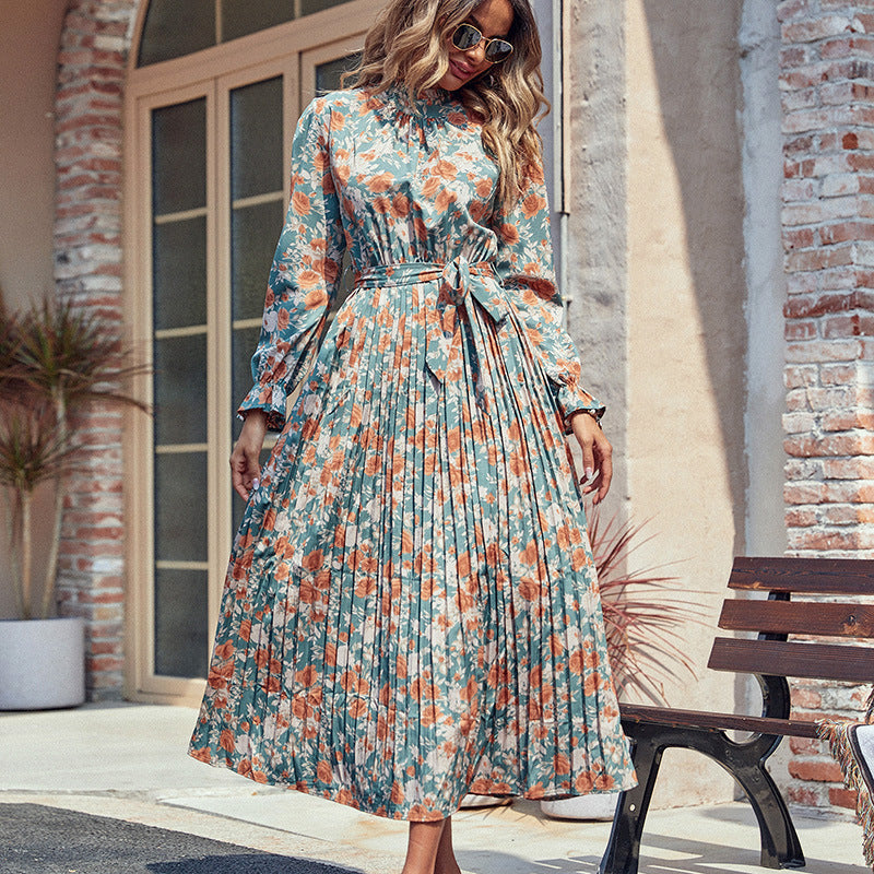 Women's Elegant Pleated Dress with Floral Print, Gathering at the Collar and Tied Belt Mune Fashion