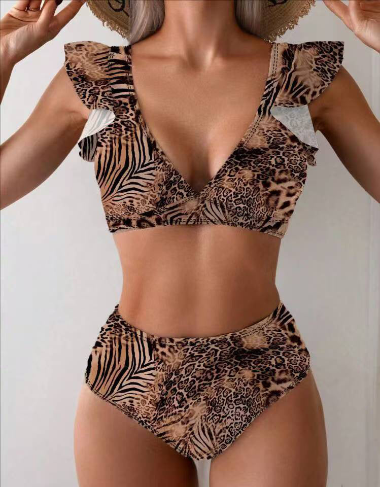 Women Bikini Set with playful ruffles and floral patterns Mune Fashion