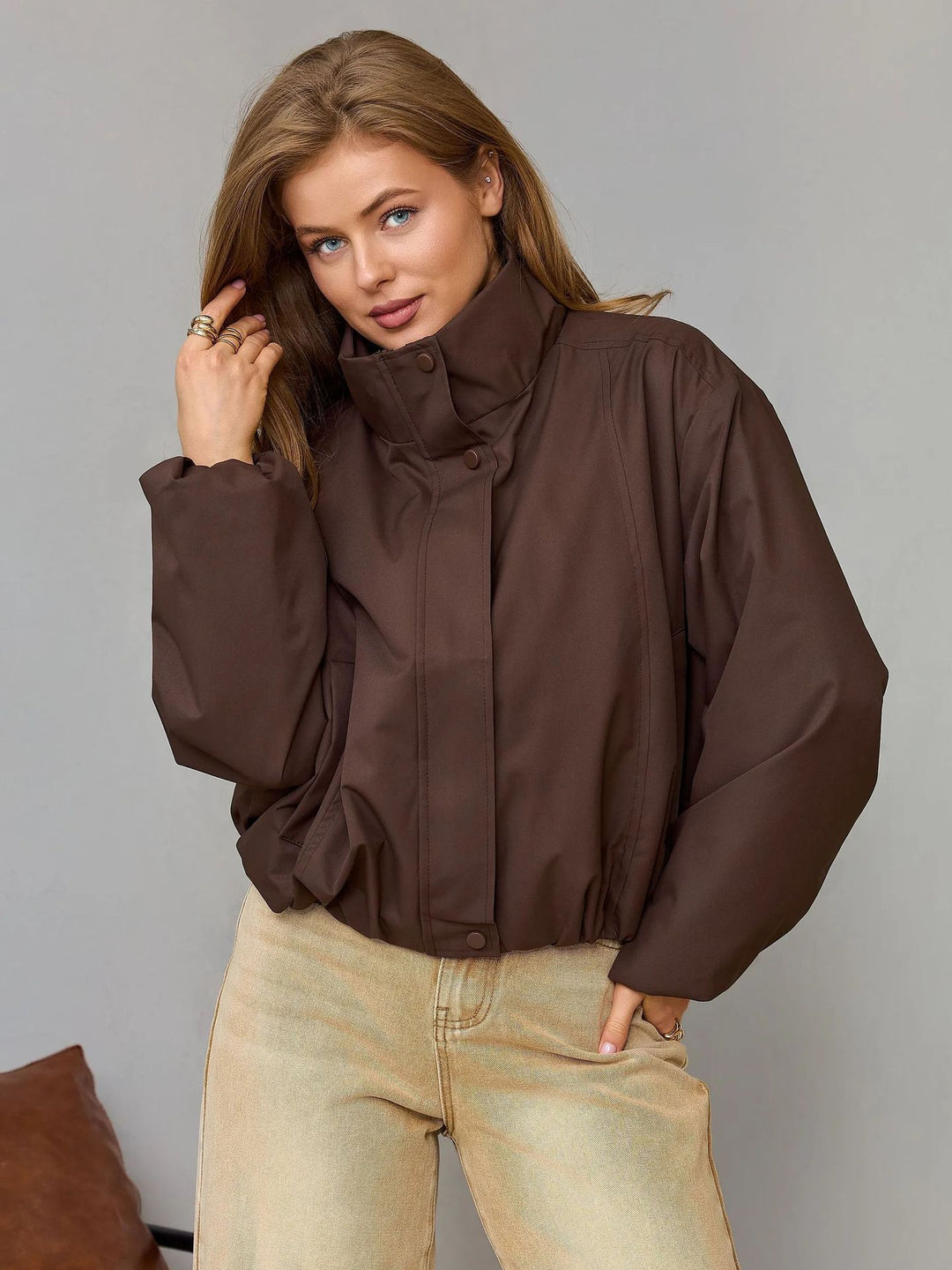 Ladies fashionable and comfortable transitional jacket