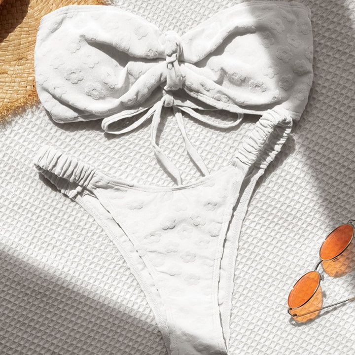 Ladies Bandeau Bikini with delicate floral structures Mune Fashion