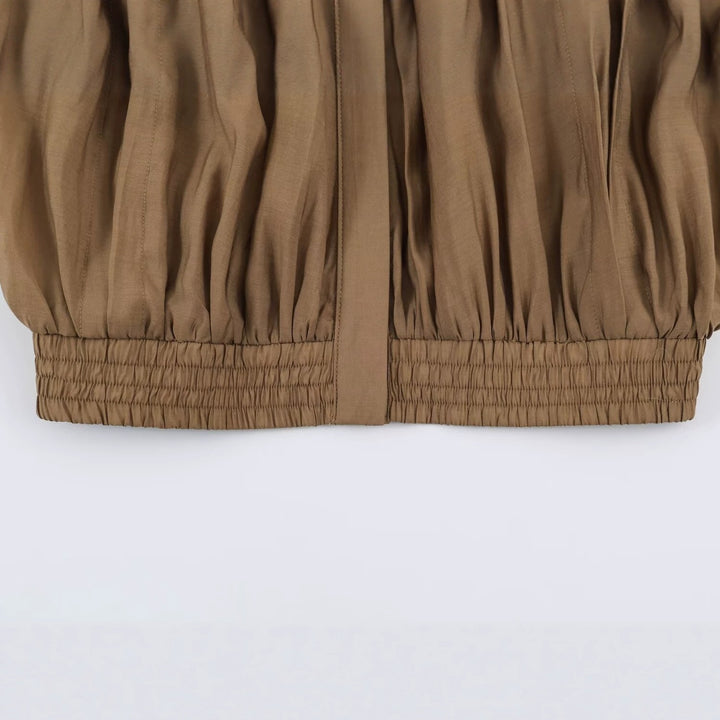 Women's Light Pleated Blouson Jacket with Stand-up Collar and Smocked Waist Mune Fashion