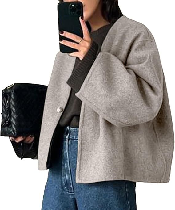 Women's cropped oversized wool jacket with boxy cut and single-button closure Mune Fashion
